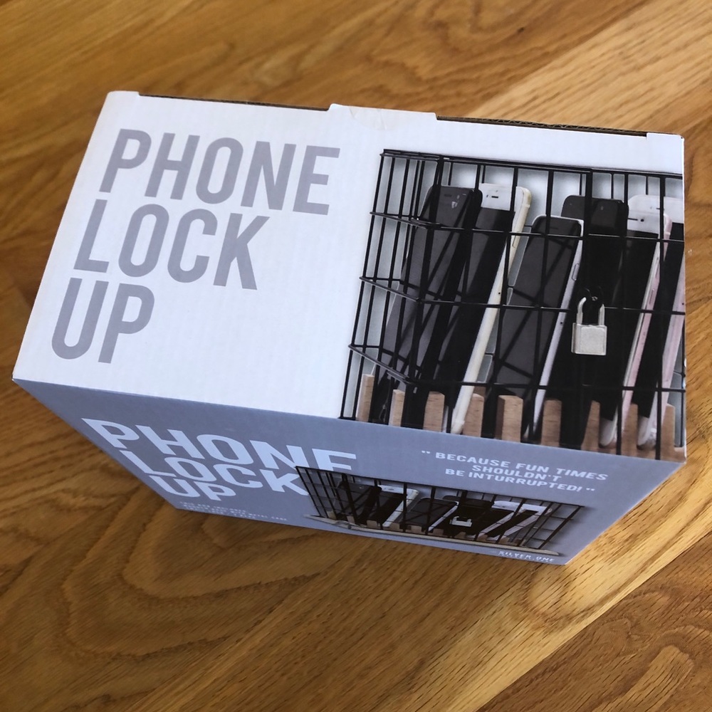 Phone Lock Up Cage with Keys